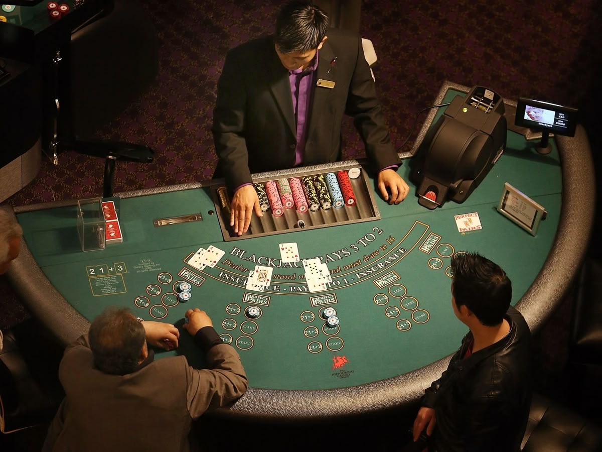 Yeti Casino کیسینو میں پوکر گیمز